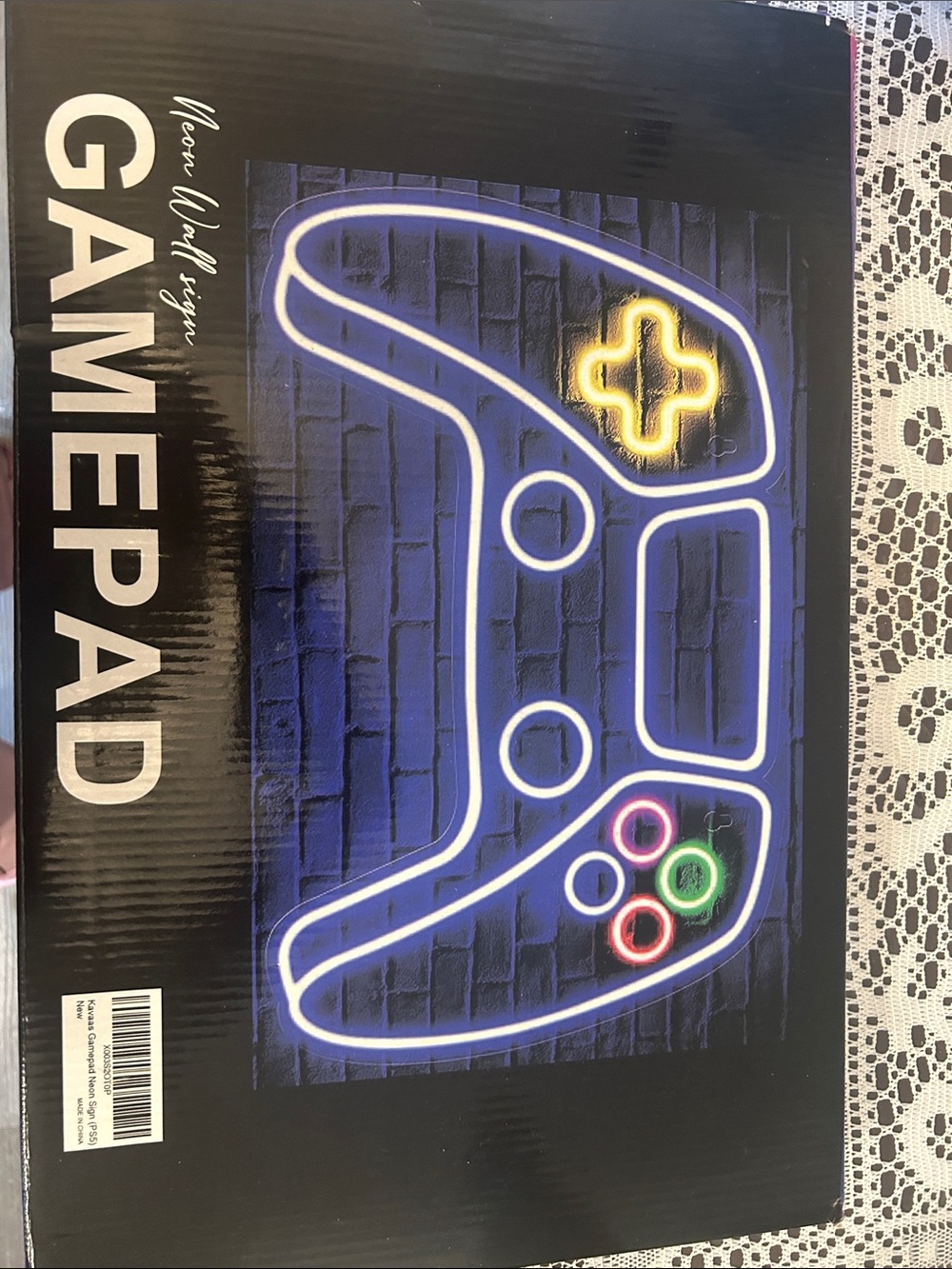 Neon Gamepad LED Wall Sign - Multicolor